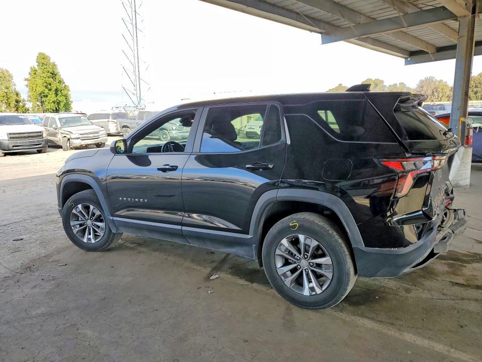 Photo 2 from auction – 2025 CHEVROLET EQUINOX with VIN 3GNAXHEG8SL310785