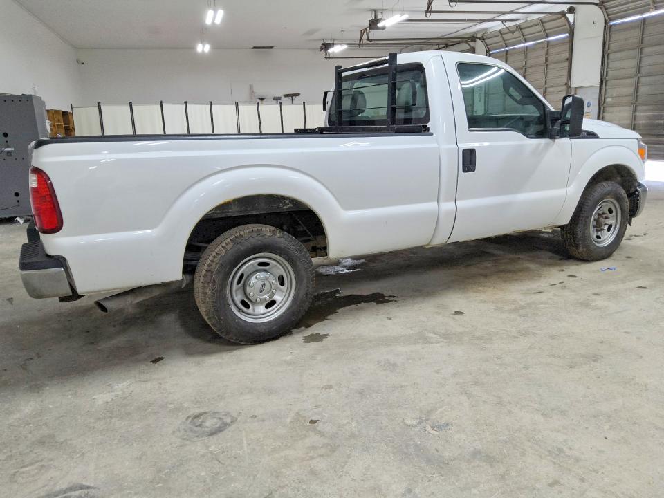 صورة رقم 3 من المزاد - 2015 FORD F250 مع VIN 1FTBF2A6XFEB63790