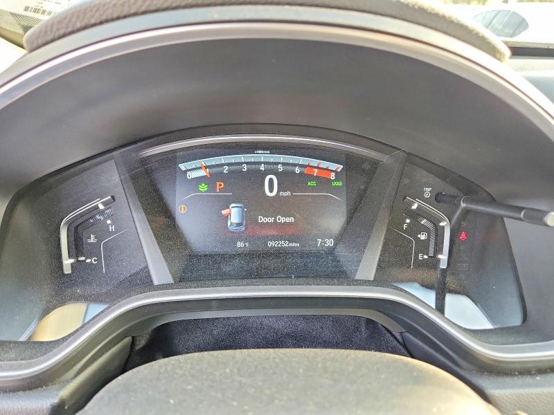 Photo 9 from auction – 2017 HONDA CR-V with VIN 7FARW1H52HE047608
