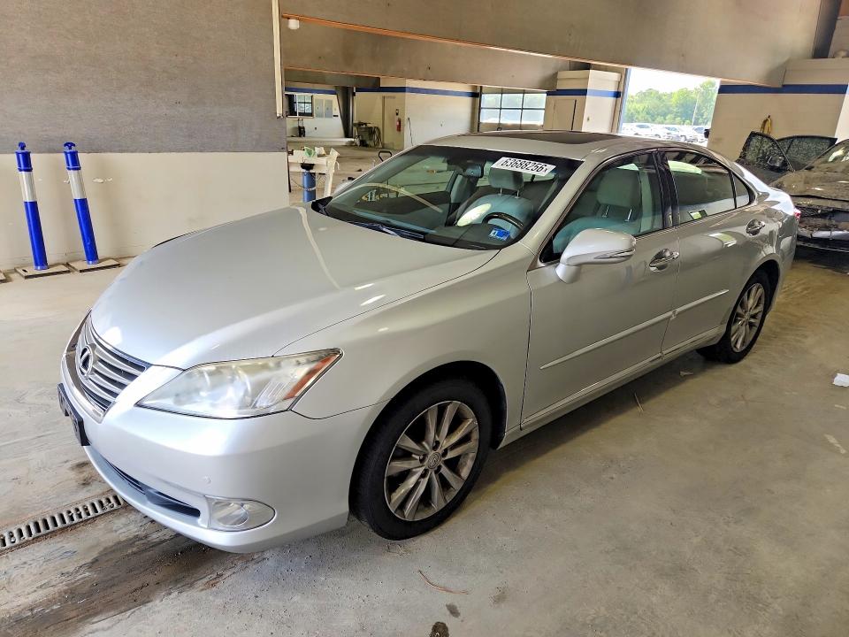 LEXUS ES 2011 with VIN JTHBK1EGXB2458729 - Photo from auction