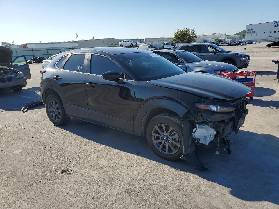 Photo 4 from auction – 2021 MAZDA CX-30 with VIN 3MVDMAAL7MM250146