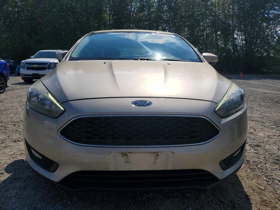 Photo 5 from auction – 2017 FORD FOCUS with VIN 1FADP3M23HL246342