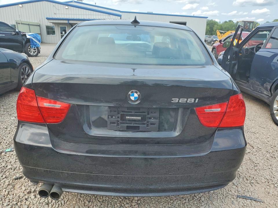Photo 6 from auction – 2011 BMW 328 with VIN WBAPK5C56BA810904
