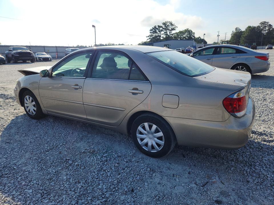 Photo 2 from auction – 2005 TOYOTA CAMRY with VIN 4T1BE32K15U057961