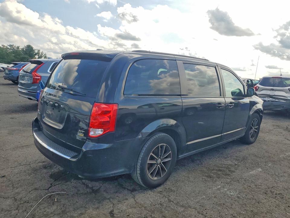 Photo 3 from auction – 2019 DODGE GRAND CARAVAN with VIN 2C4RDGEGXKR622172