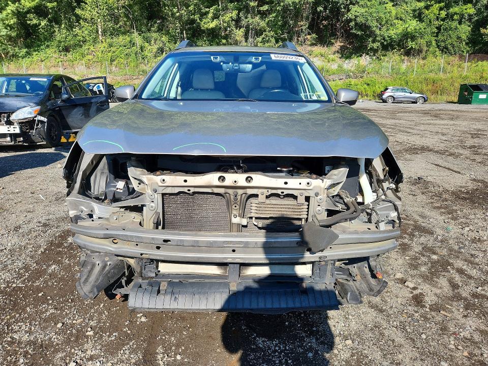 Photo 5 from auction – 2017 SUBARU OUTBACK with VIN 4S4BSENCXH3413052
