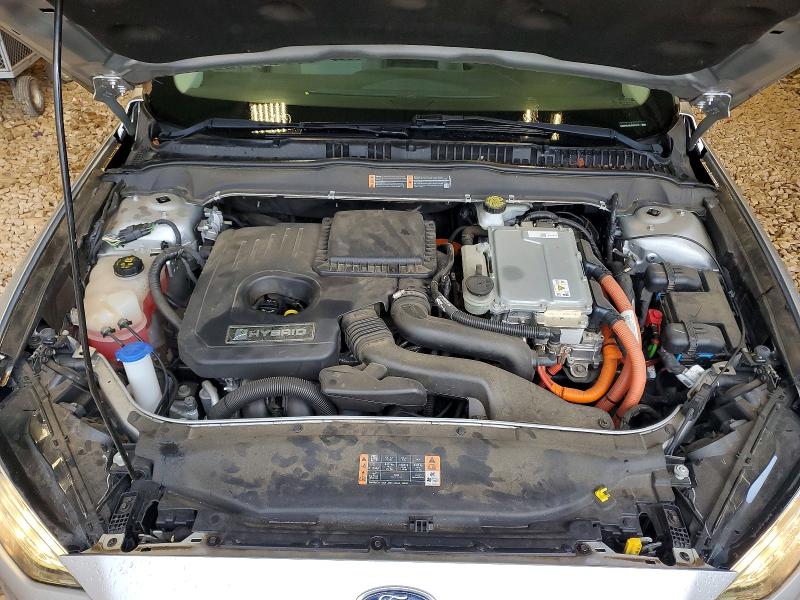 Photo 11 from auction – 2018 FORD FUSION with VIN 3FA6P0LU8JR207912