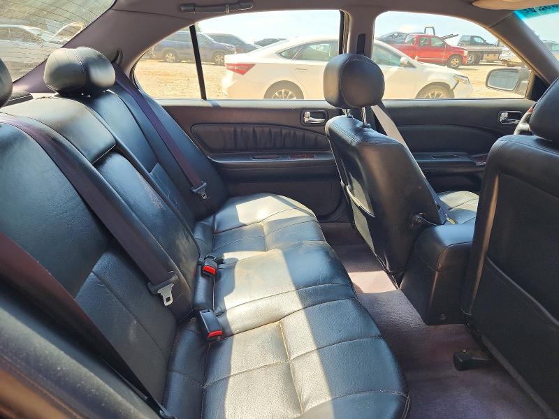 Photo 10 from auction – 1999 INFINITI I30 with VIN JNKCA21A8XT774579