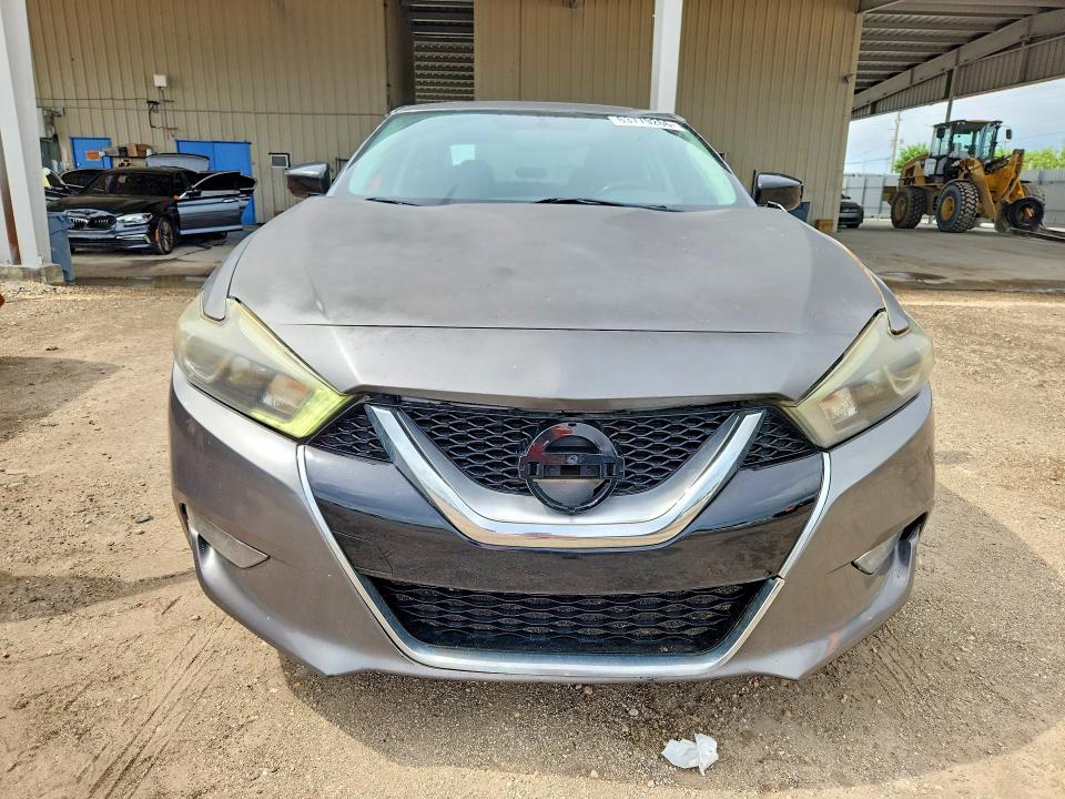 Photo 5 from auction – 2017 NISSAN MAXIMA with VIN 1N4AA6AP8HC371634