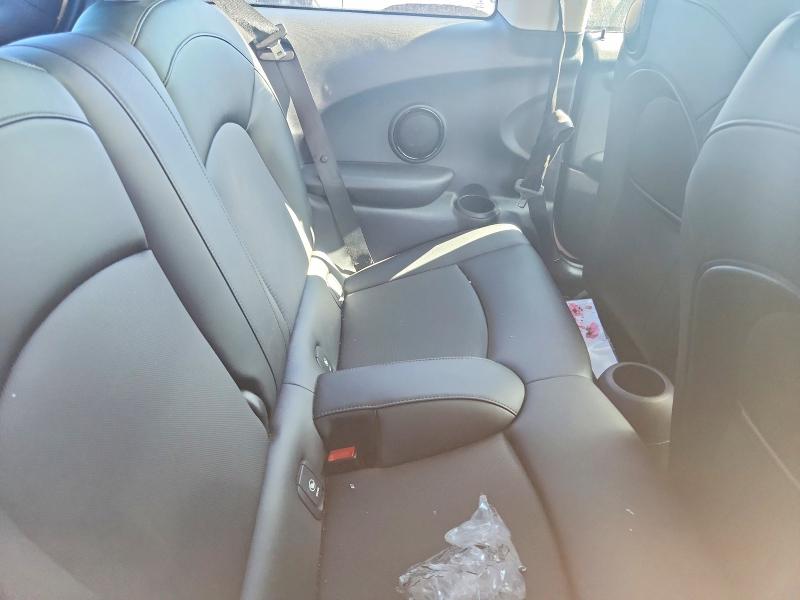 Photo 10 from auction – 2016 MINI COOPER with VIN WMWXP5C54G2D13999