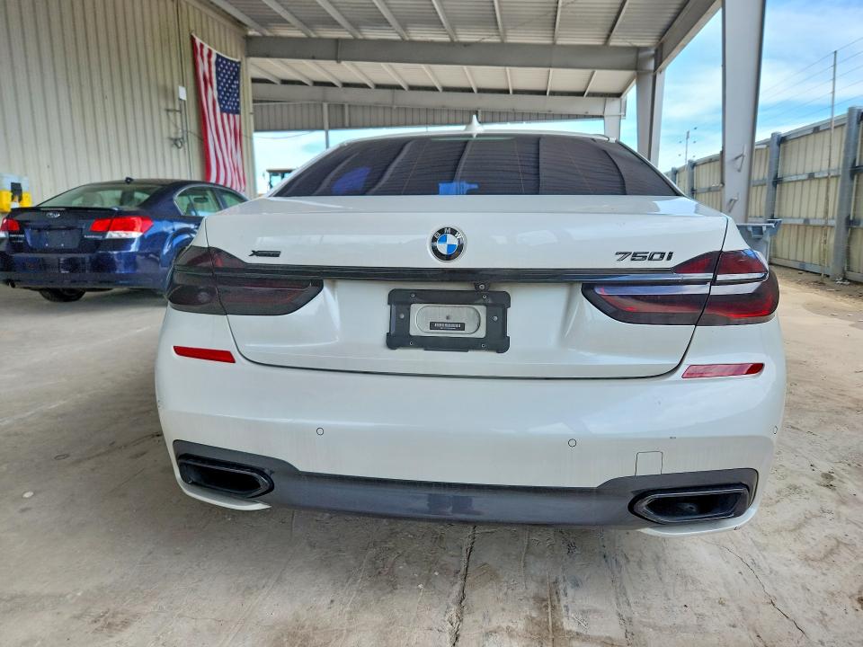 Photo 6 from auction – 2019 BMW 750 with VIN WBA7F2C50KB240444