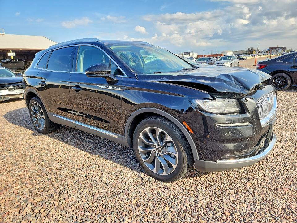Photo 4 from auction – 2022 LINCOLN NAUTILUS with VIN 2LMPJ8K93NBL03687
