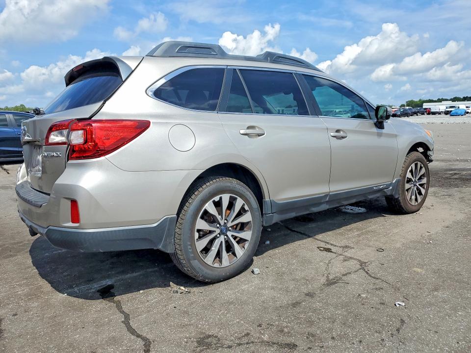 Photo 3 from auction – 2015 SUBARU OUTBACK with VIN 4S4BSBNC4F3340174