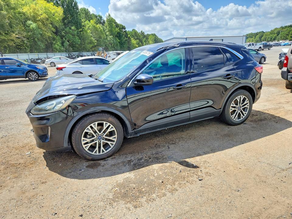Photo 1 from auction – 2022 FORD ESCAPE with VIN 1FMCU0H68NUA04609