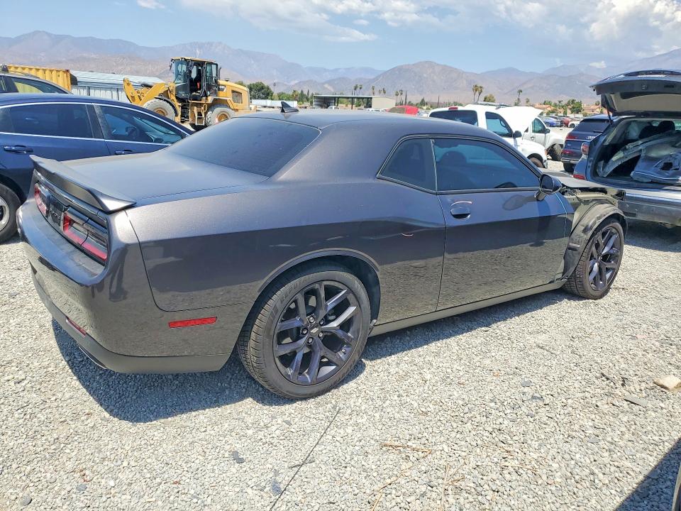 صورة رقم 3 من المزاد - 2023 DODGE CHALLENGER مع VIN 2C3CDZJG8PH610563