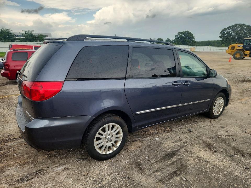 Photo 3 from auction – 2008 TOYOTA SIENNA with VIN 5TDBK22C58S010327