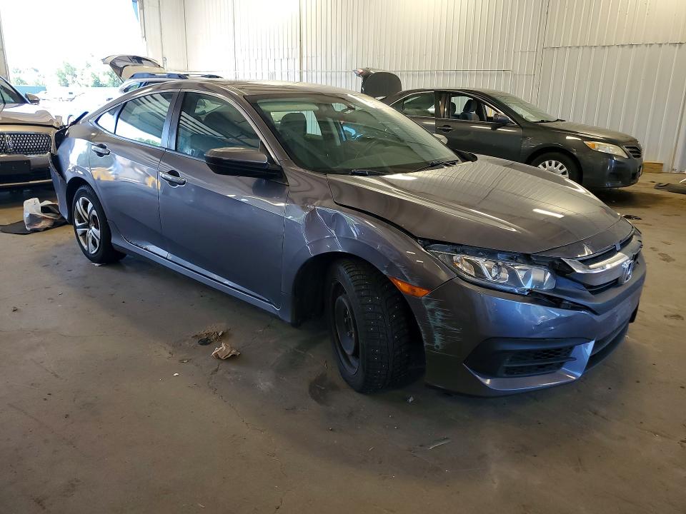 Photo 4 from auction – 2016 HONDA CIVIC with VIN 19XFC2F59GE207620