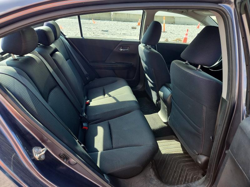 Photo 10 from auction – 2015 HONDA ACCORD with VIN 1HGCR2F30FA017451