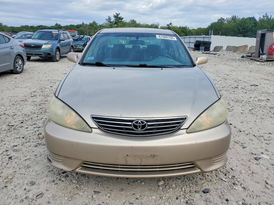 Photo 5 from auction – 2005 TOYOTA CAMRY with VIN 4T1BE32K25U034155