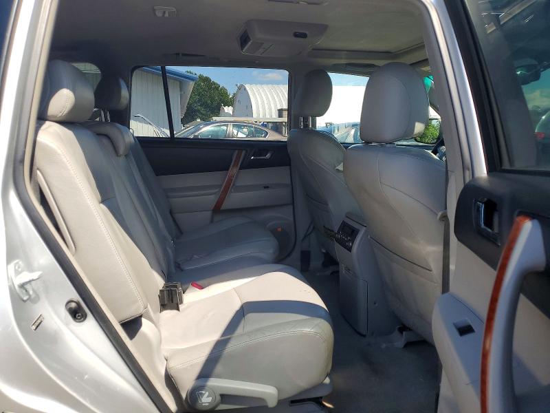Photo 11 from auction – 2010 TOYOTA HIGHLANDER with VIN JTEDK3EH6A2167461