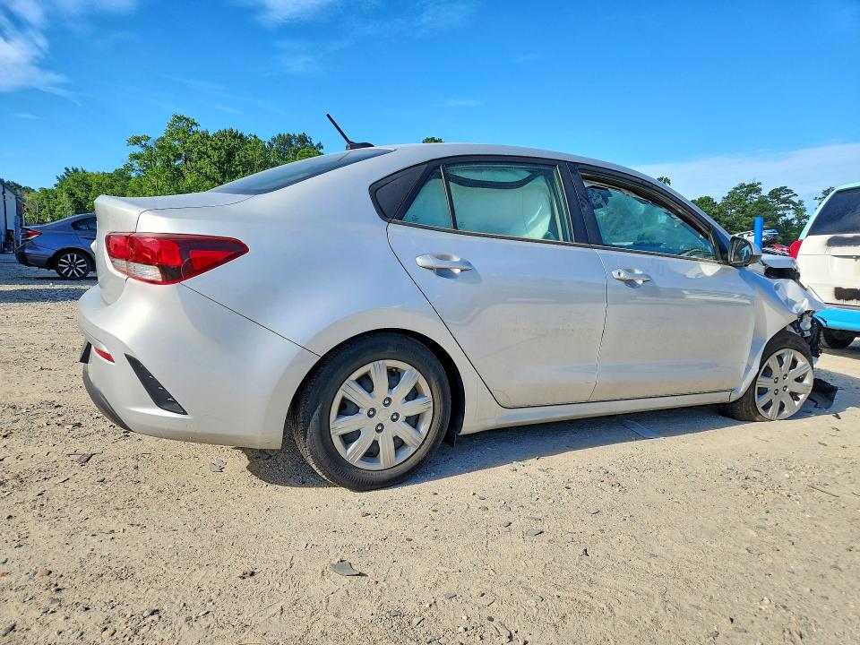 Photo 3 from auction – 2023 KIA RIO with VIN 3KPA24AD7PE528854