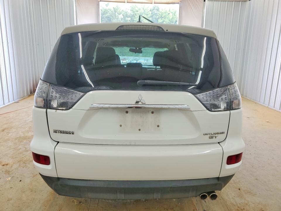 Photo 6 from auction – 2011 MITSUBISHI OUTLANDER with VIN JA4JT5AX3BU014419