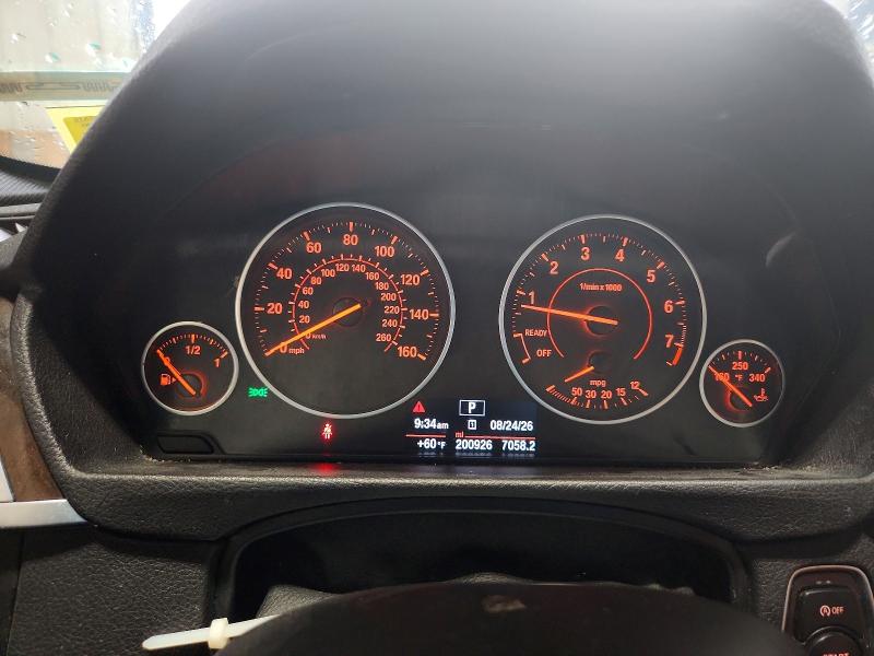 Photo 9 from auction – 2016 BMW 328 with VIN WBA8E3G51GNU04393