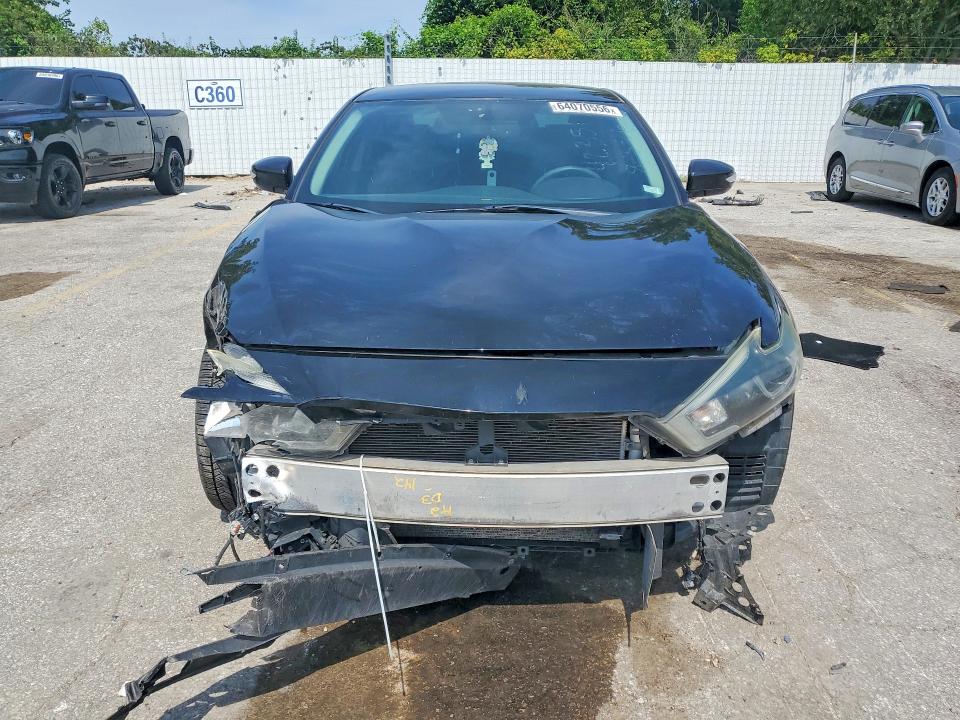 Photo 5 from auction – 2017 NISSAN MAXIMA with VIN 1N4AA6AP9HC447393