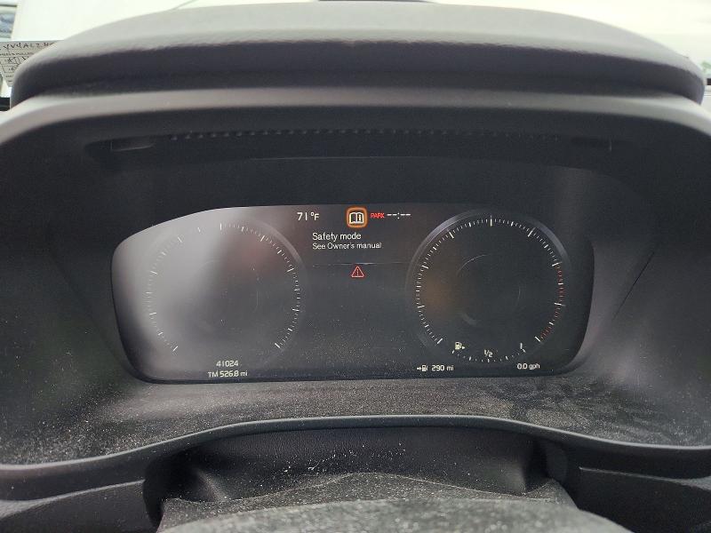 Photo 9 from auction – 2020 VOLVO XC40 with VIN YV4AC2HK5L2209334