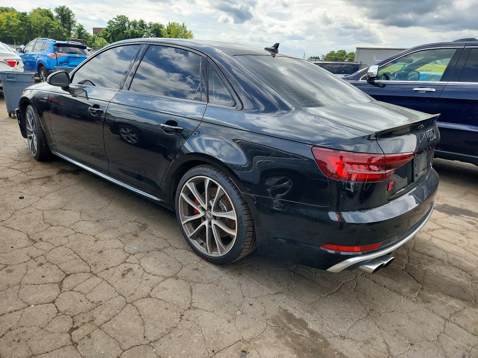 Photo 2 from auction – 2018 AUDI S4 with VIN WAUB4AF4XJA234622
