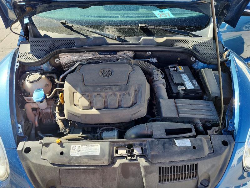Photo 11 from auction – 2019 VOLKSWAGEN BEETLE with VIN 3VWFD7AT9KM717252
