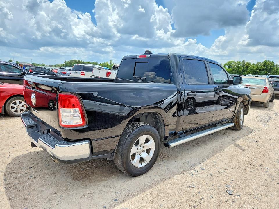 Photo 3 from auction – 2023 RAM 1500 with VIN 1C6RREFT7PN592576