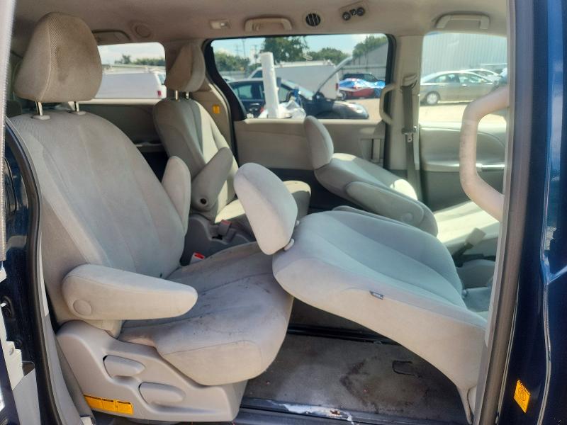 Photo 11 from auction – 2012 TOYOTA SIENNA with VIN 5TDZK3DC9CS222089