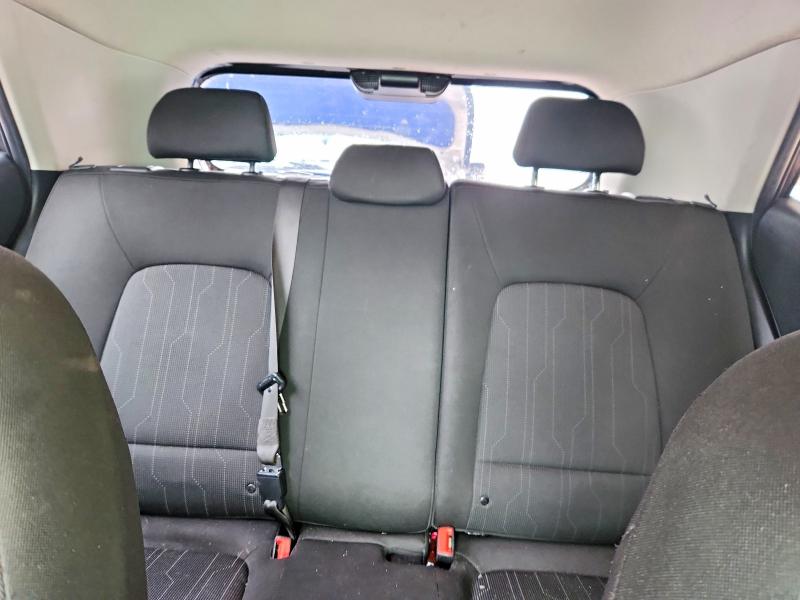 Photo 10 from auction – 2020 HYUNDAI VENUE with VIN KMHRB8A34LU031205