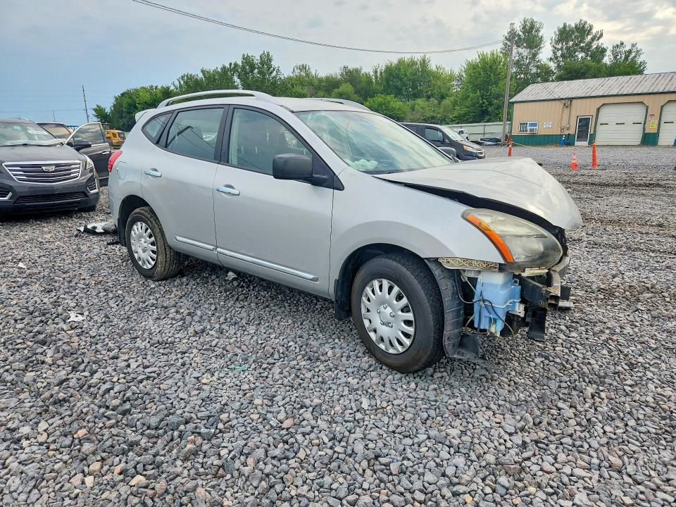 Photo 4 from auction – 2015 NISSAN ROGUE SELECT with VIN JN8AS5MT8FW652956