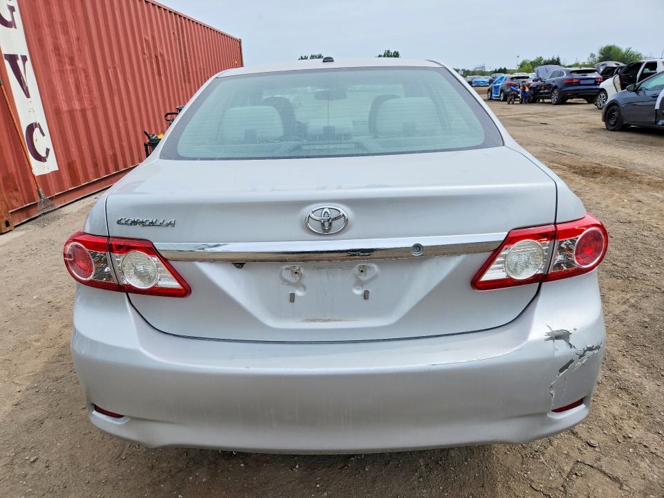 Photo 6 from auction – 2013 TOYOTA COROLLA with VIN 2T1BU4EE3DC015838
