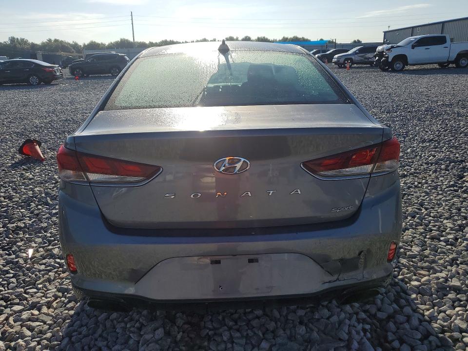 Photo 6 from auction – 2019 HYUNDAI SONATA with VIN 5NPE34AF8KH770475