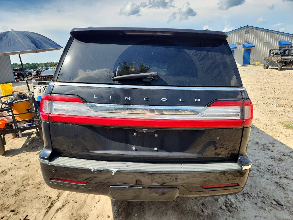Photo 6 from auction – 2019 LINCOLN NAVIGATOR with VIN 5LMJJ2HT5KEL07299
