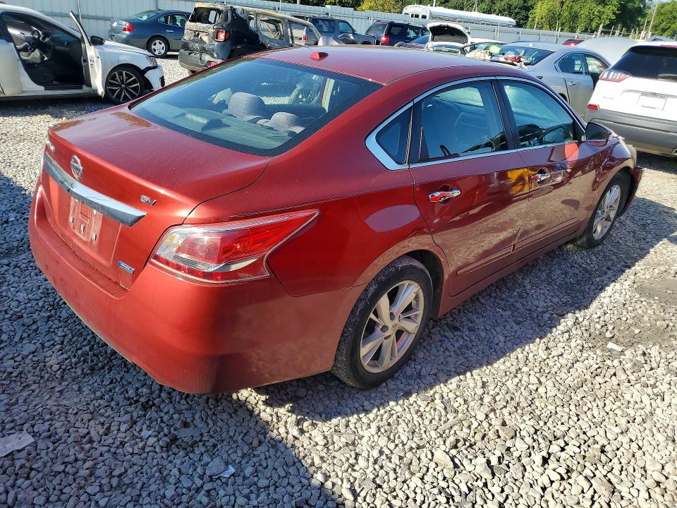 Photo 3 from auction – 2013 NISSAN ALTIMA with VIN 1N4AL3AP3DC287658