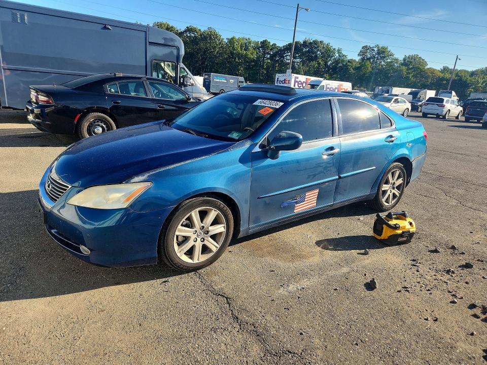 LEXUS ES 2007 with VIN JTHBJ46G572054795 - Photo from auction