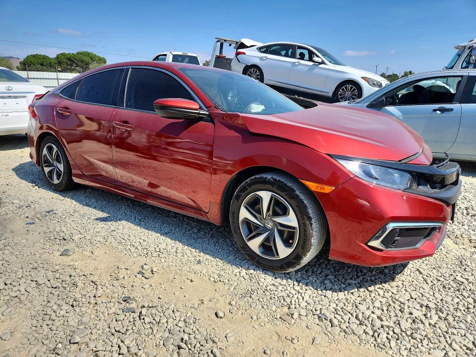 Photo 4 from auction – 2019 HONDA CIVIC with VIN 19XFC2F68KE205391
