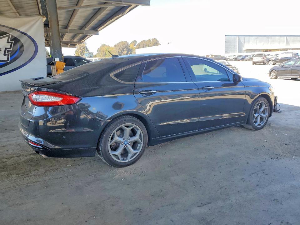 Photo 3 from auction – 2014 FORD FUSION with VIN 3FA6P0SU5ER195287