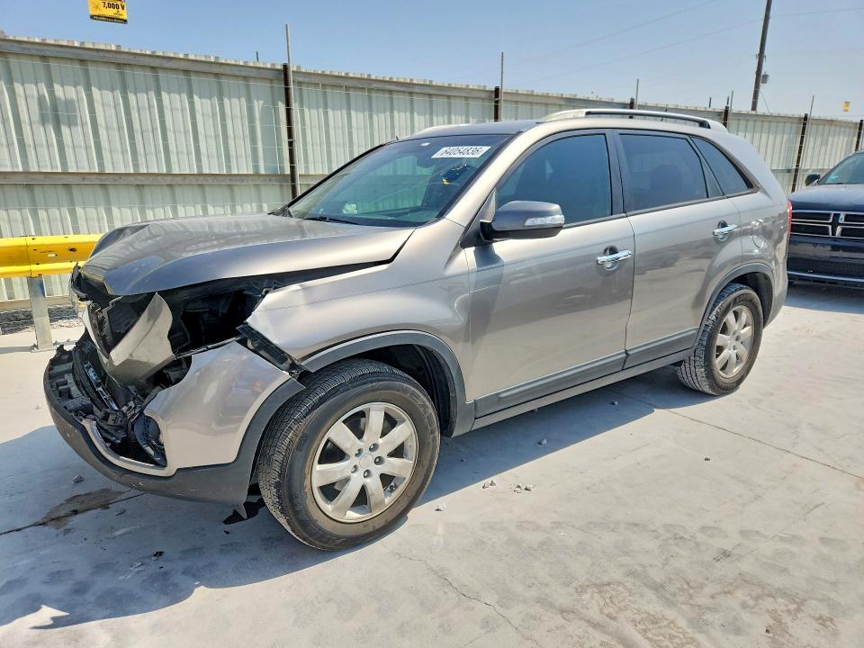 KIA SORENTO 2011 with VIN 5XYKT4A13BG110200 - Photo from auction