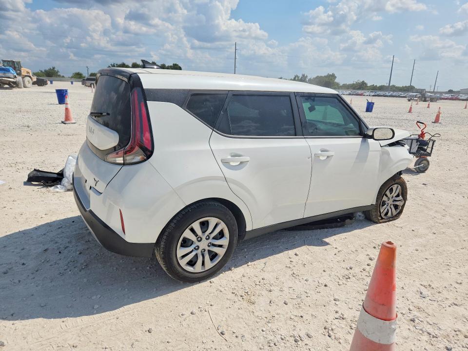 Photo 3 from auction – 2025 KIA SOUL with VIN KNDJ23AU2S7925665