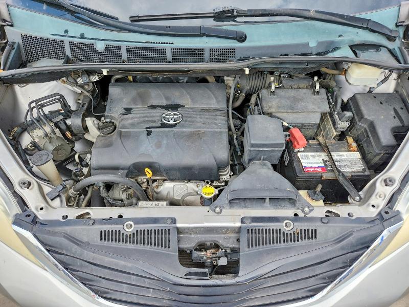 Фото 12 с аукциона – 2012 TOYOTA SIENNA с VIN 5TDKK3DC2CS248860