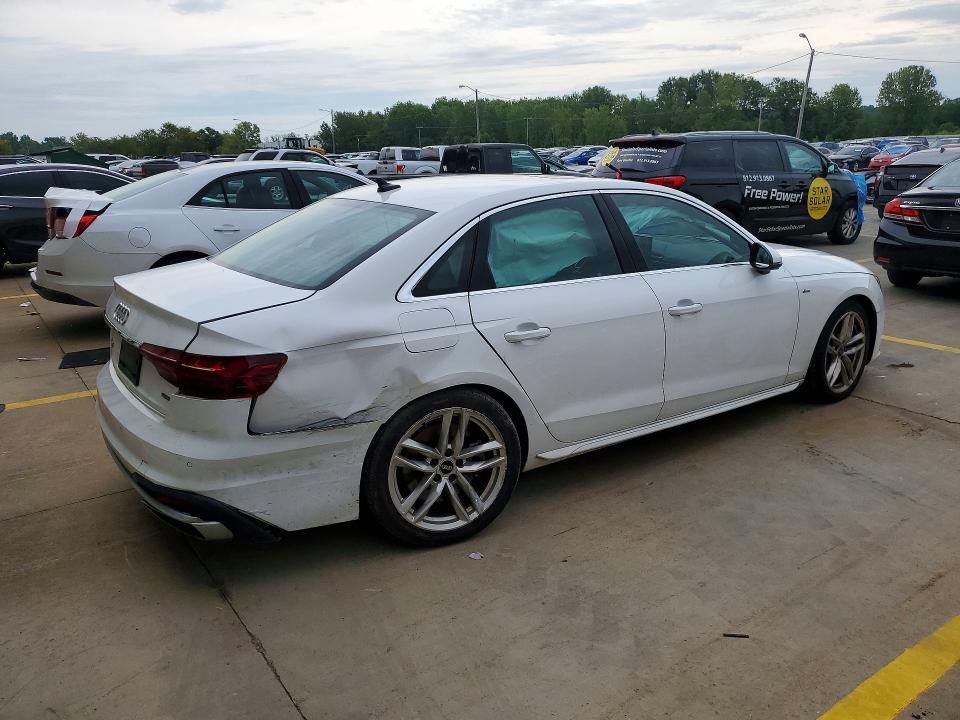 صورة رقم 3 من المزاد - 2022 AUDI A4 مع VIN WAUEAAF49NN013338