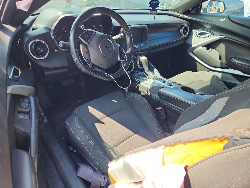 Photo 8 from auction – 2017 CHEVROLET CAMARO with VIN 1G1FB1RS9H0174457