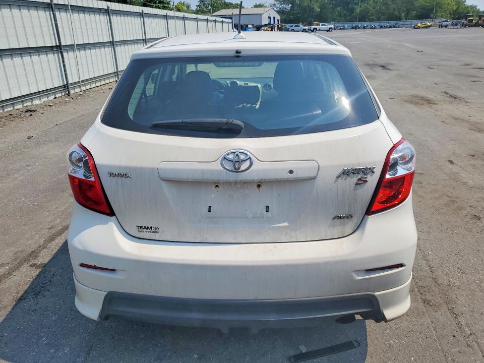 Photo 6 from auction – 2009 TOYOTA MATRIX with VIN 2T1LE40E49C011815