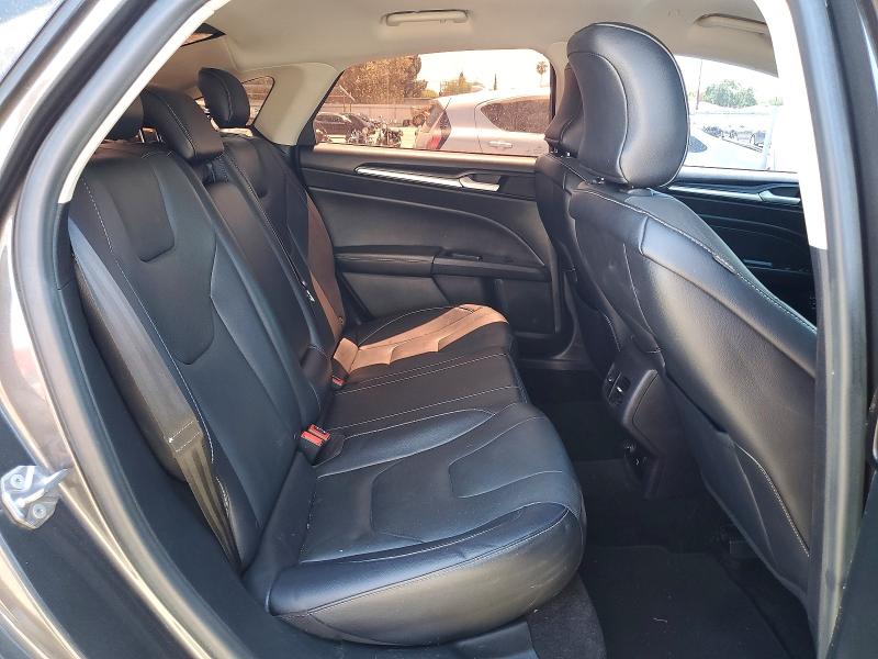 Photo 10 from auction – 2018 FORD FUSION with VIN 3FA6P0SU8JR167817