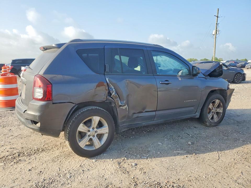Photo 3 from auction – 2017 JEEP COMPASS with VIN 1C4NJCBA5HD146747